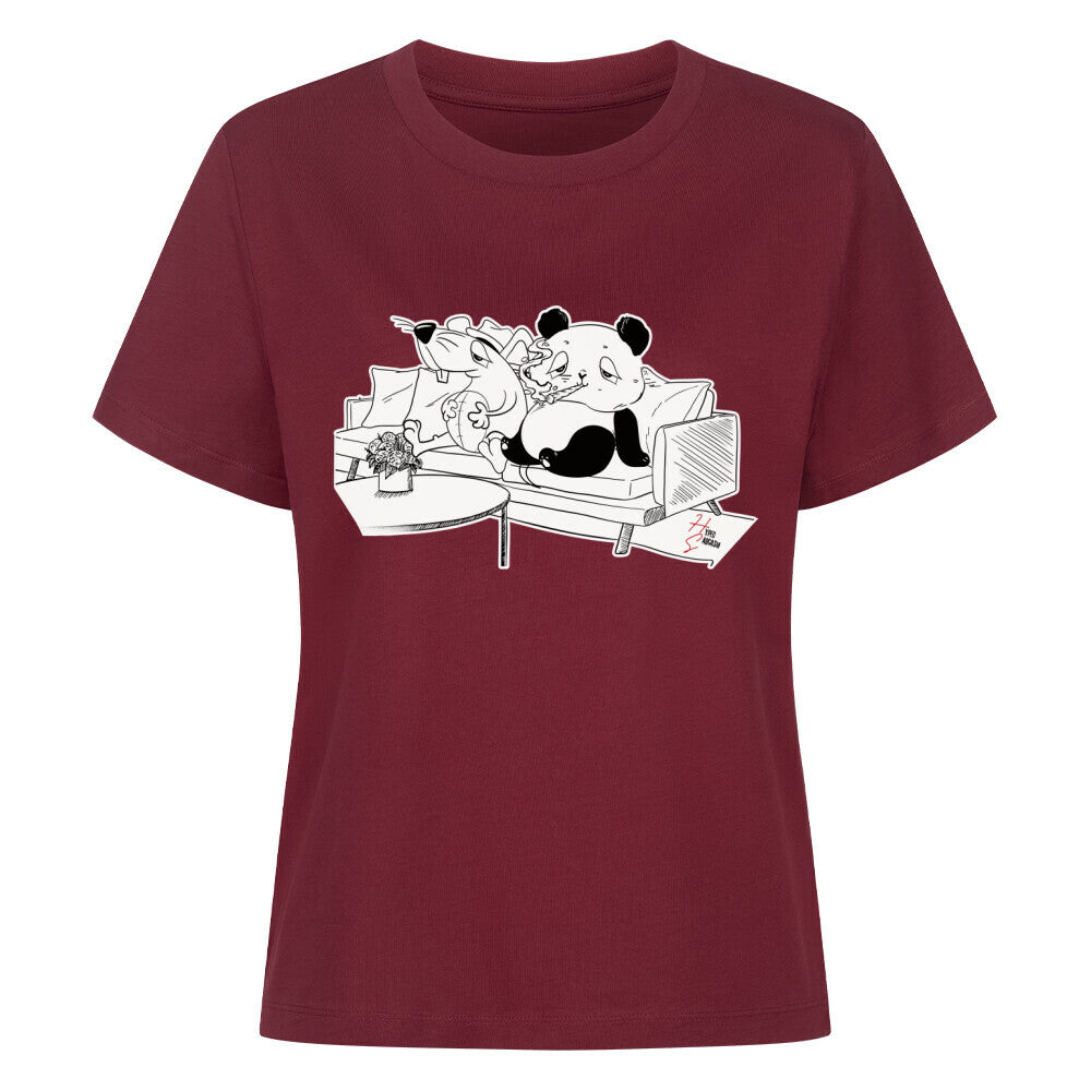 Premium Organic Shirt Women in Burgunder mit Panda und Maus auf Sofa Motiv und dem Hyped Sarcasm Logo