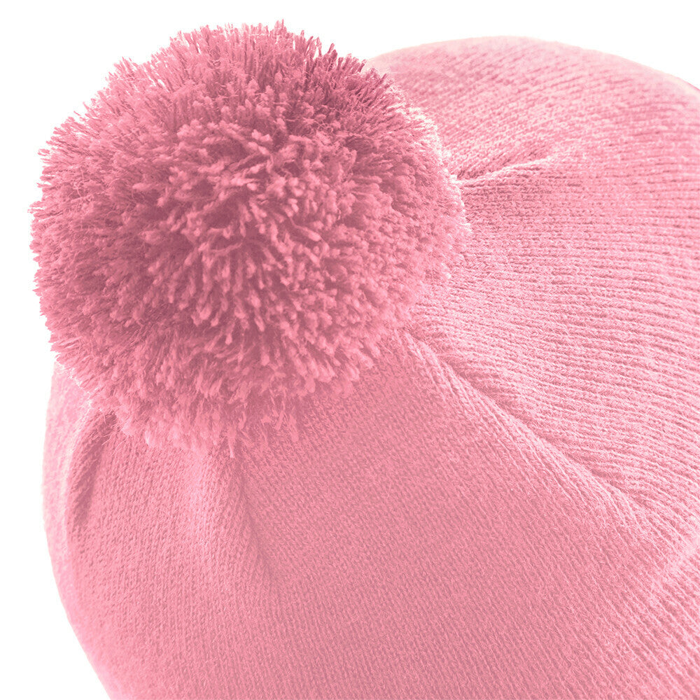 Bommelmütze in Pink mit Hyped Sarcasm Logo Draufansicht